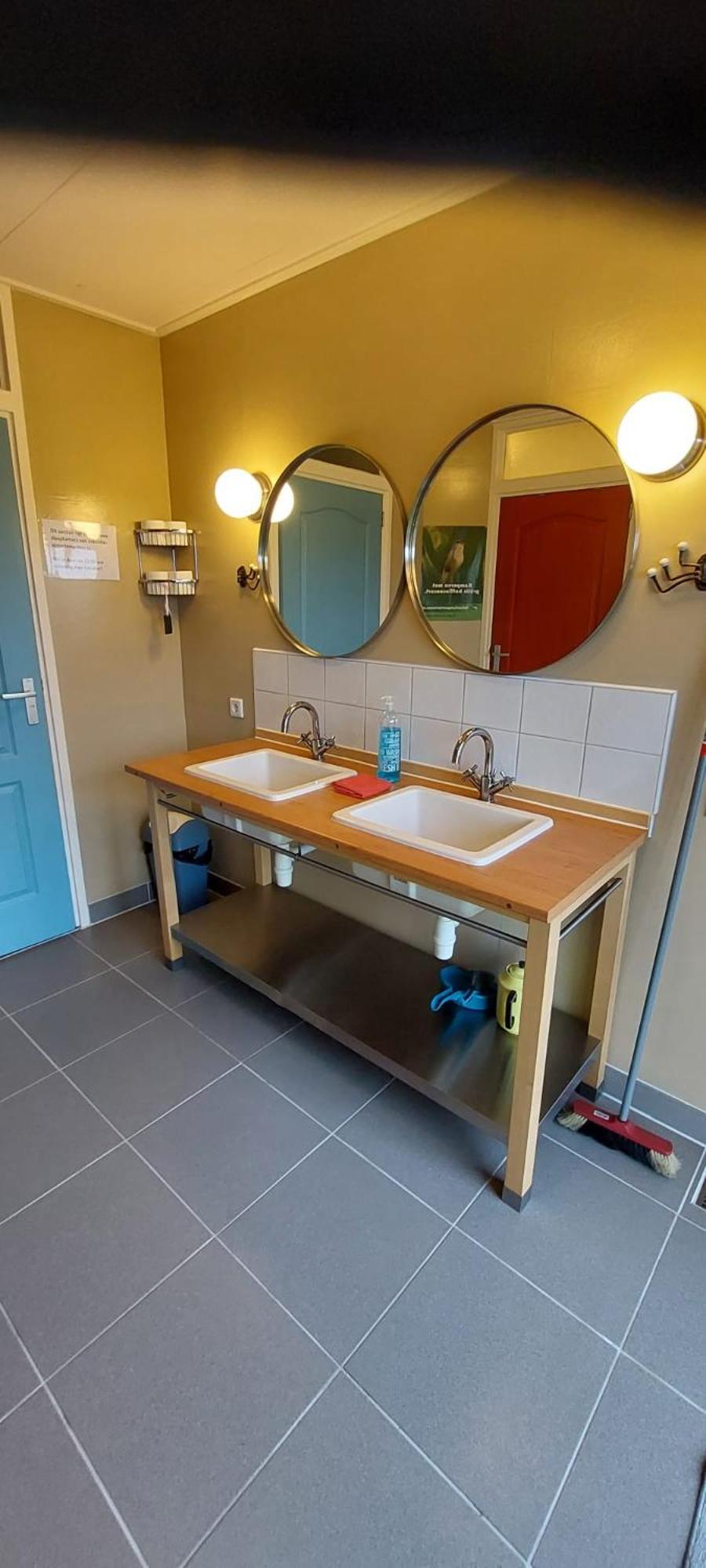Tenthutje Buitenwedde Kültér fotó